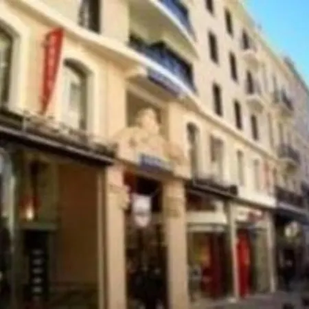 De Charme à + Terrasse Appartement *