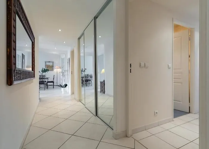 De Charme A + Terrasse Cannes